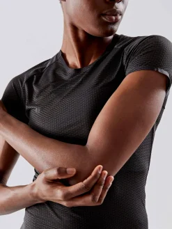 Craft Sportswear T-Shirts & Tröjor|Underställ^Active Nanoweight SS W Black