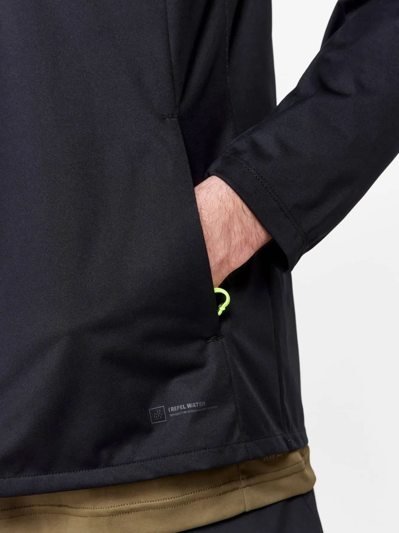 Craft Sportswear Jackor & Västar^ADV Essence Hydro Jacket M Black