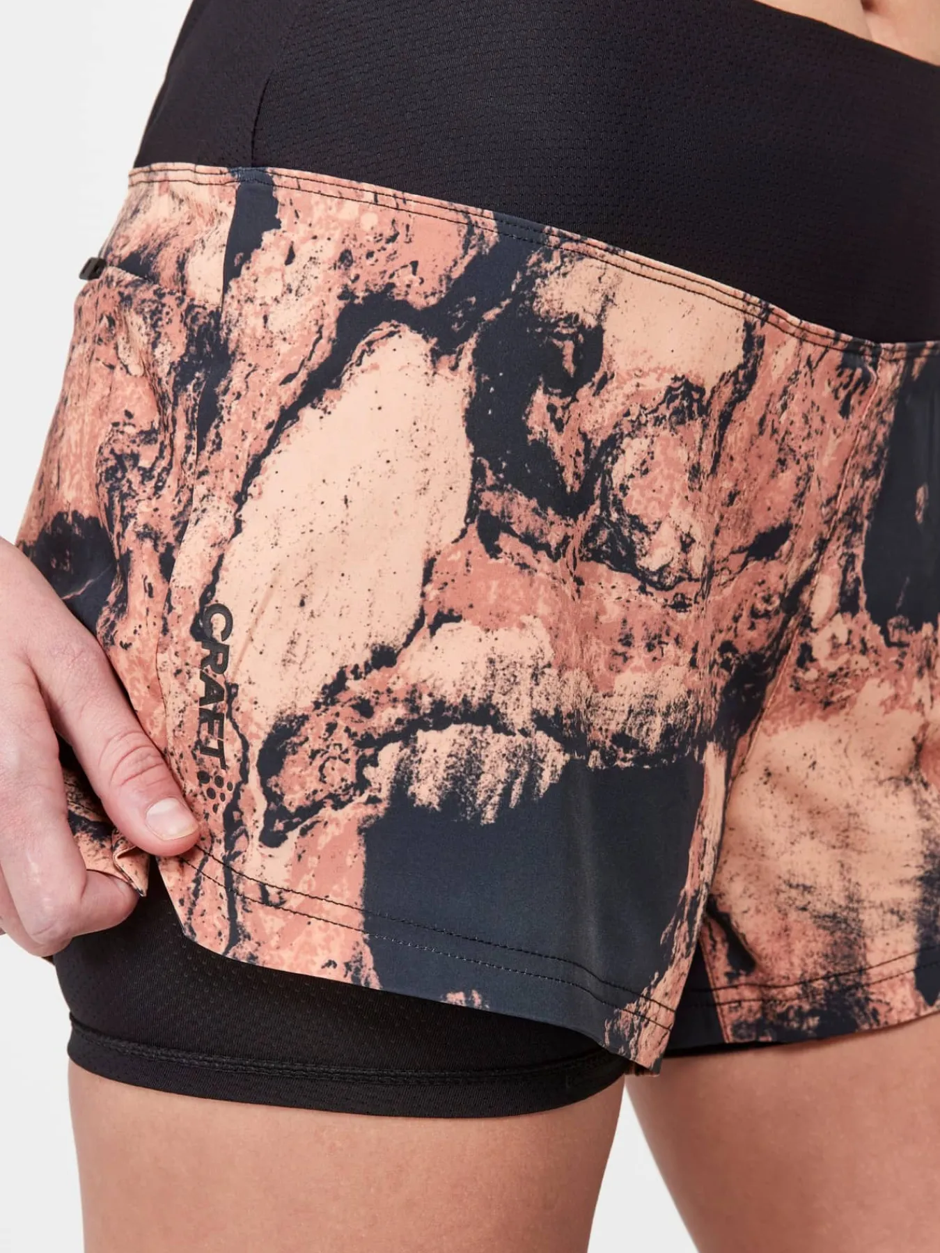 Craft Sportswear Shorts|Träning^ADV Essence 2-in-1 Shorts W Glow-Multi