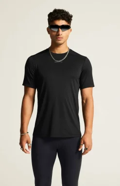 Craft Sportswear T-Shirts & Tröjor|Träning^ADV Essence SS Tee 2 M Black