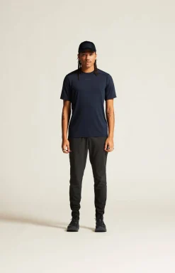 Craft Sportswear T-Shirts & Tröjor|Träning^ADV Essence SS Tee 2 M Blaze