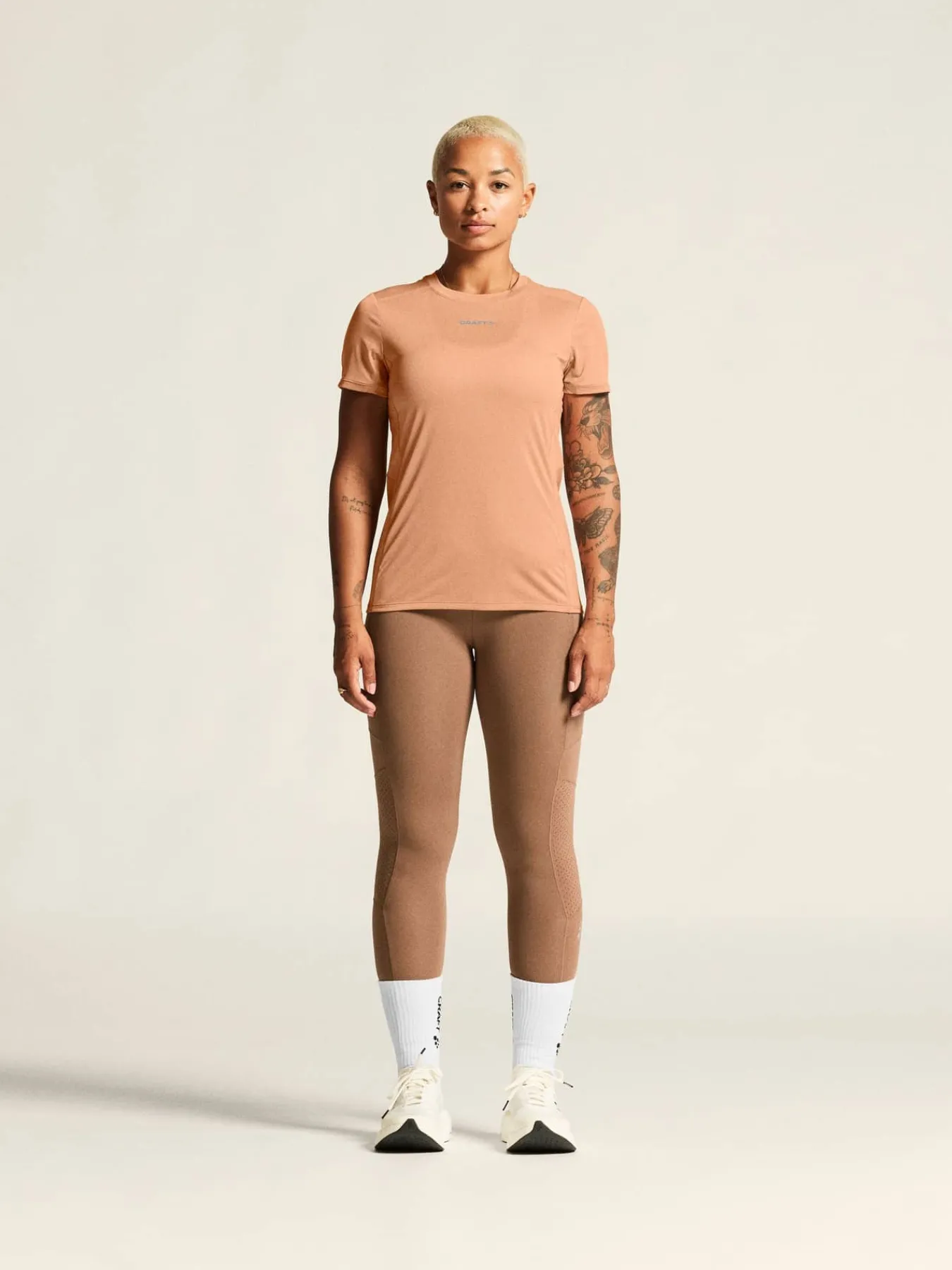 Craft Sportswear T-Shirts & Tröjor|Träning^ADV Essence SS Tee 2 W Light Syrup