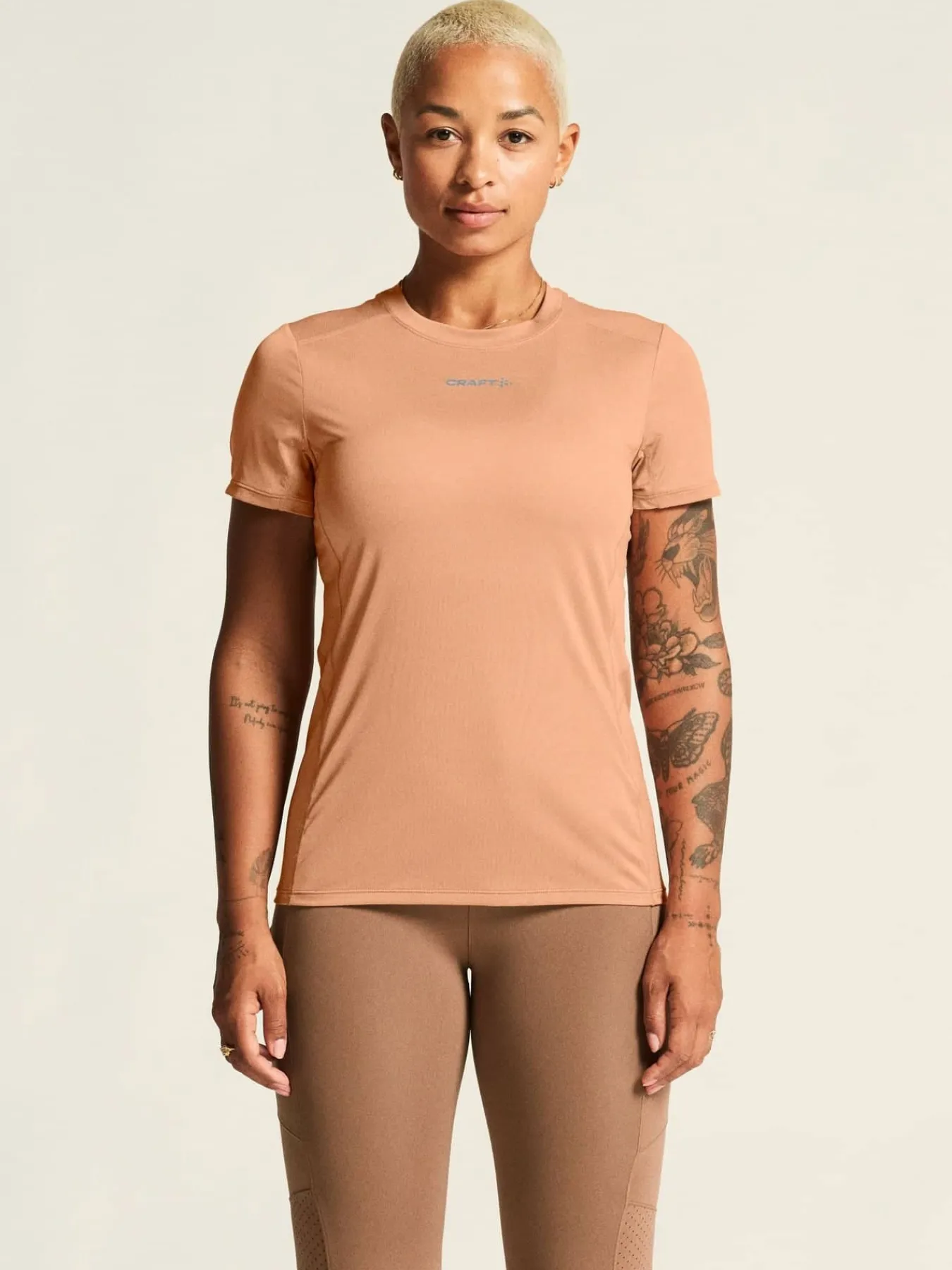 Craft Sportswear T-Shirts & Tröjor|Träning^ADV Essence SS Tee 2 W Light Syrup