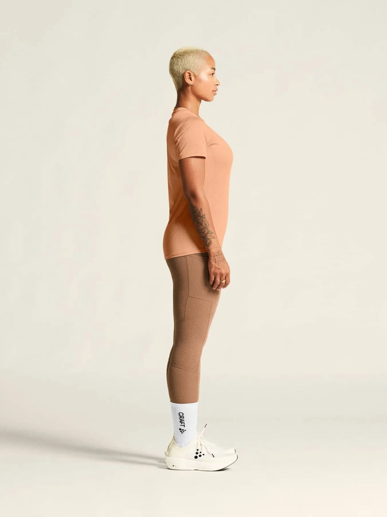 Craft Sportswear T-Shirts & Tröjor|Träning^ADV Essence SS Tee 2 W Light Syrup