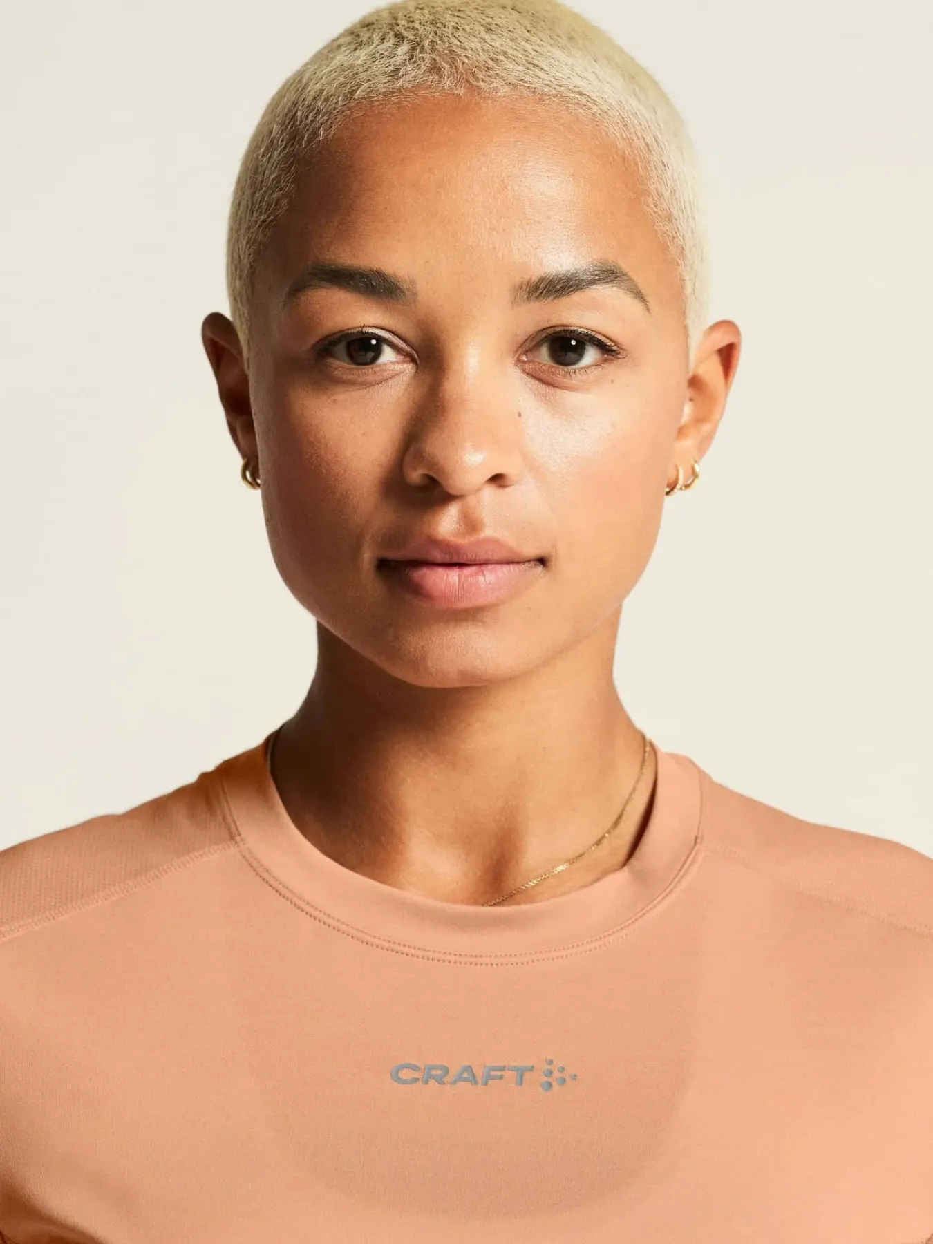 Craft Sportswear T-Shirts & Tröjor|Träning^ADV Essence SS Tee 2 W Light Syrup