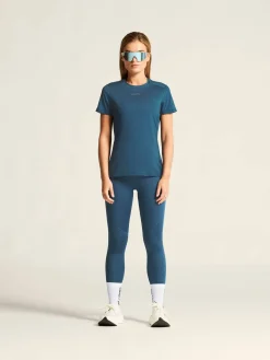 Craft Sportswear T-Shirts & Tröjor|Träning^ADV Essence SS Tee 2 W Ensign