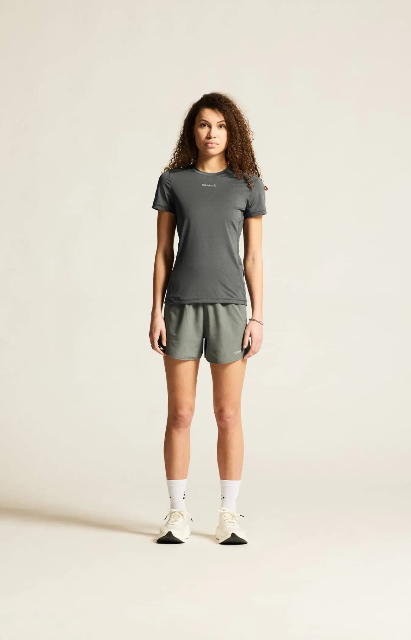 Craft Sportswear T-Shirts & Tröjor|Träning^ADV Essence SS Tee 2 W Granite