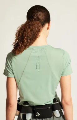 Craft Sportswear T-Shirts & Tröjor|Träning^ADV Essence SS Tee 2 W Glacial