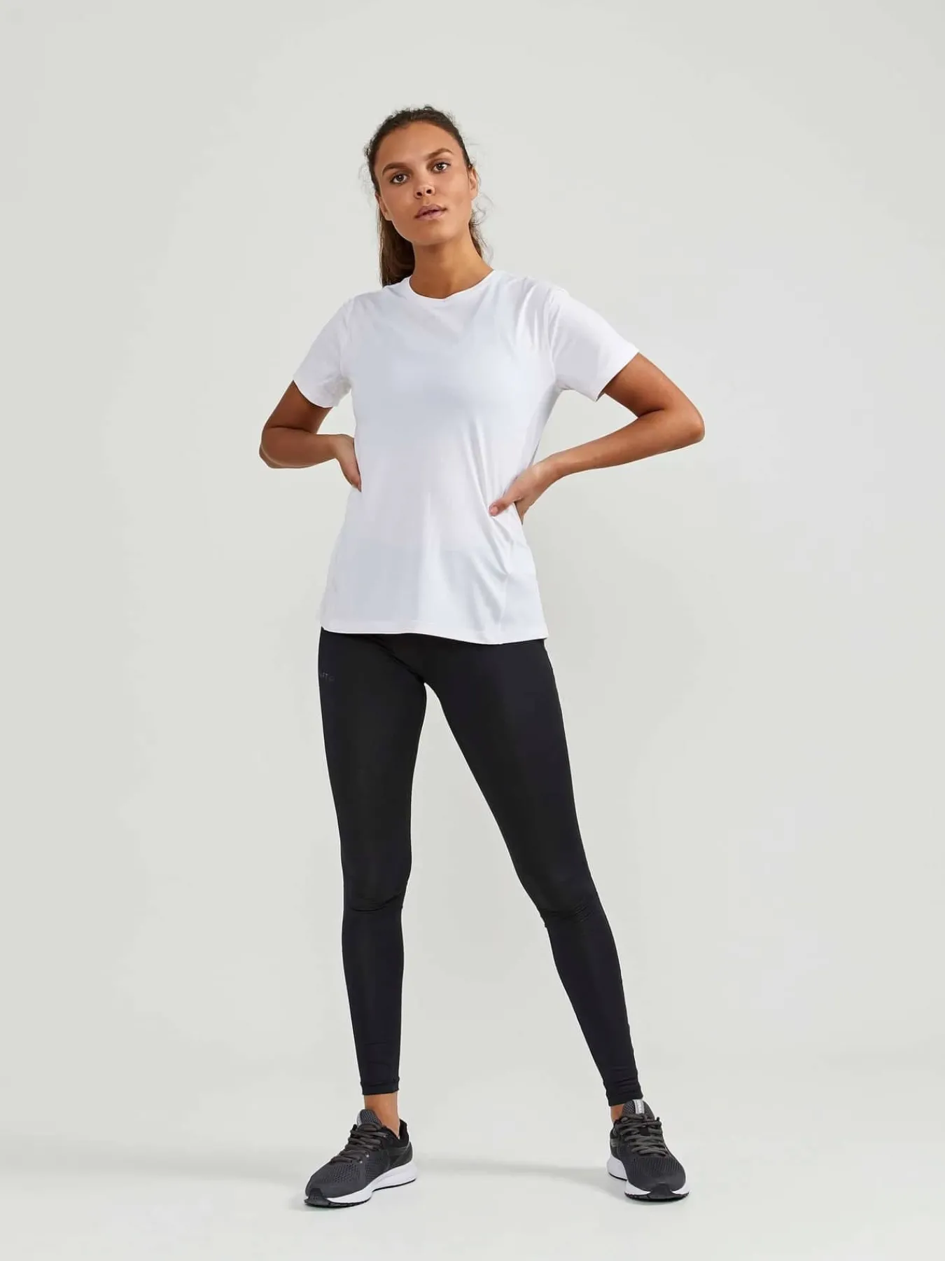 Craft Sportswear T-Shirts & Tröjor|Träning^ADV Essence SS Tee W White