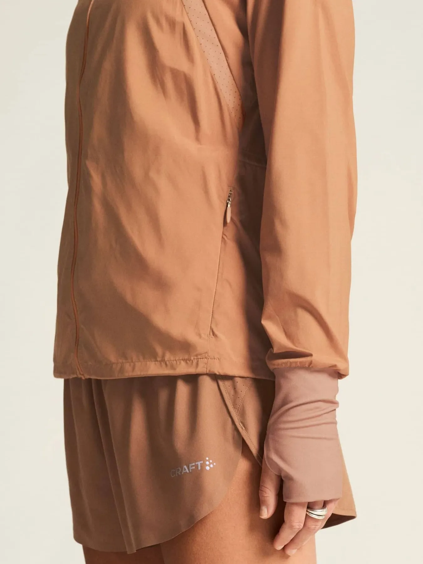 Craft Sportswear Jackor & Västar|Träning^ADV Essence Wind Jacket W Syrup