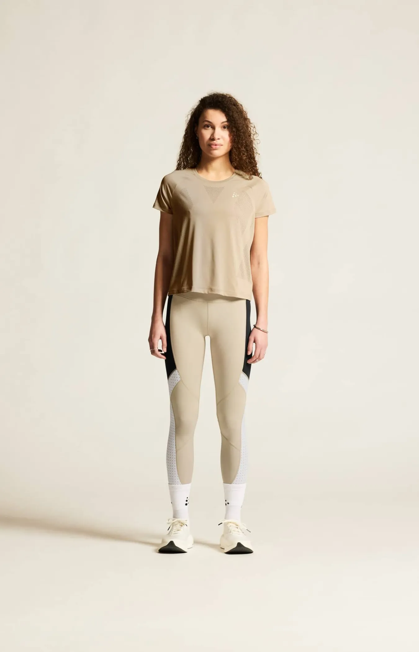 Craft Sportswear T-Shirts & Tröjor|Träning^ADV Tone Perforated Tee W Hay