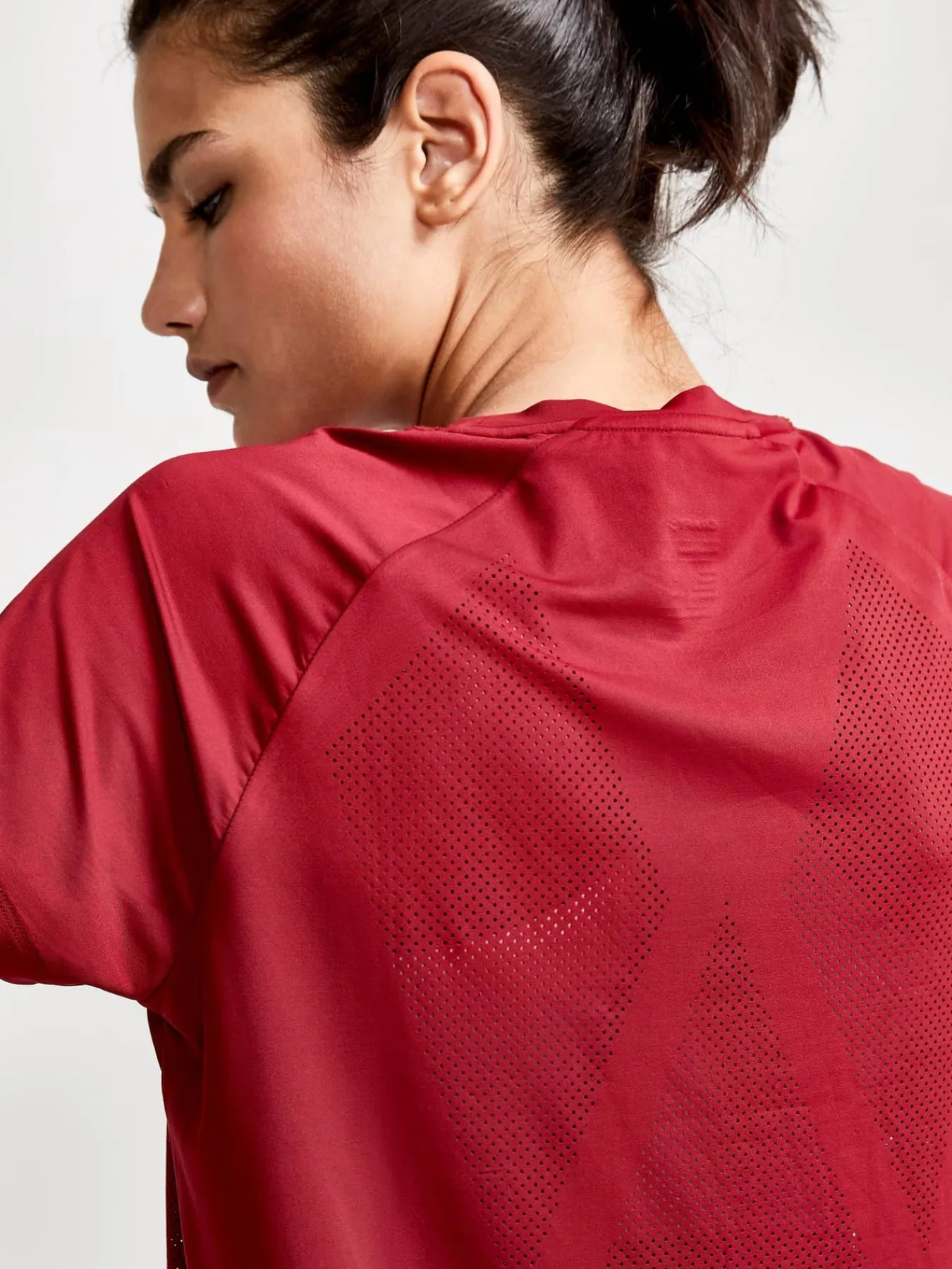 Craft Sportswear T-Shirts & Tröjor|Träning^ADV Tone Perforated Tee W Rhubarb