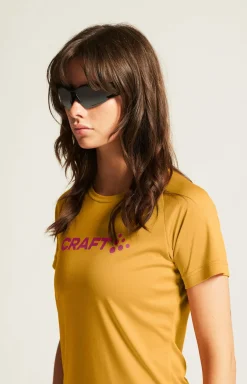 Craft Sportswear T-Shirts & Tröjor|Träning^CORE Essence Logo Tee W Turmeric/Rouge