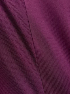 Craft Sportswear T-Shirts & Tröjor|Träning^Core Essence SS Plus Tee W Burgundy