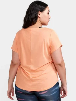 Craft Sportswear T-Shirts & Tröjor|Träning^Core Essence SS Plus Tee W Glow