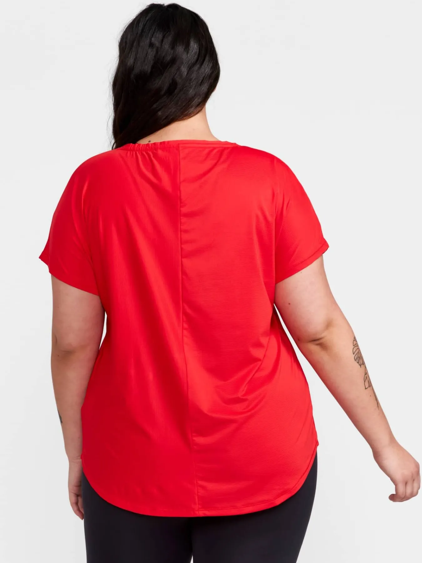 Craft Sportswear T-Shirts & Tröjor|Träning^Core Essence SS Plus Tee W Reddish