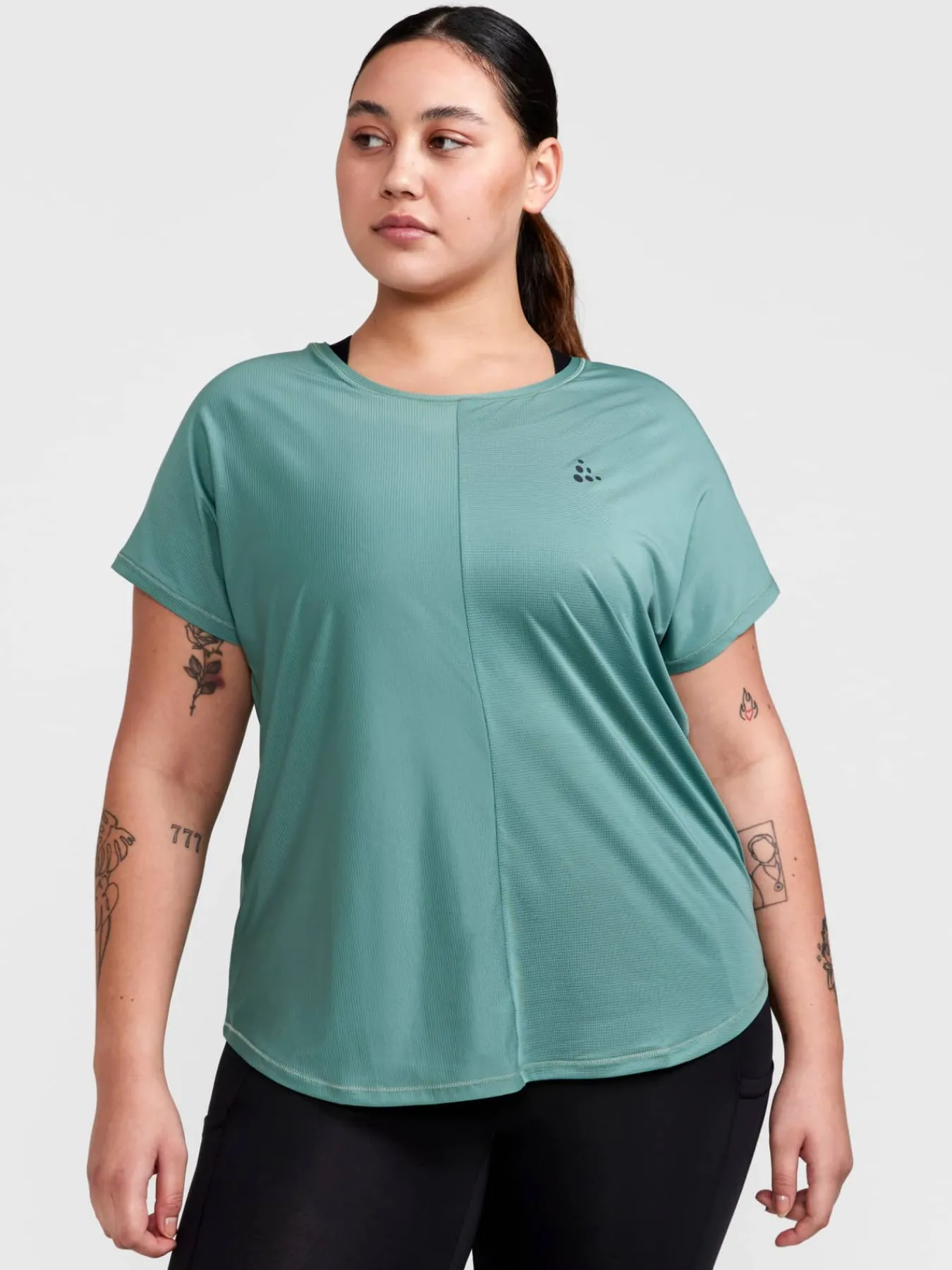 Craft Sportswear T-Shirts & Tröjor|Träning^Core Essence SS Plus Tee W Thyme