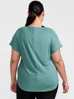 Craft Sportswear T-Shirts & Tröjor|Träning^Core Essence SS Plus Tee W Thyme