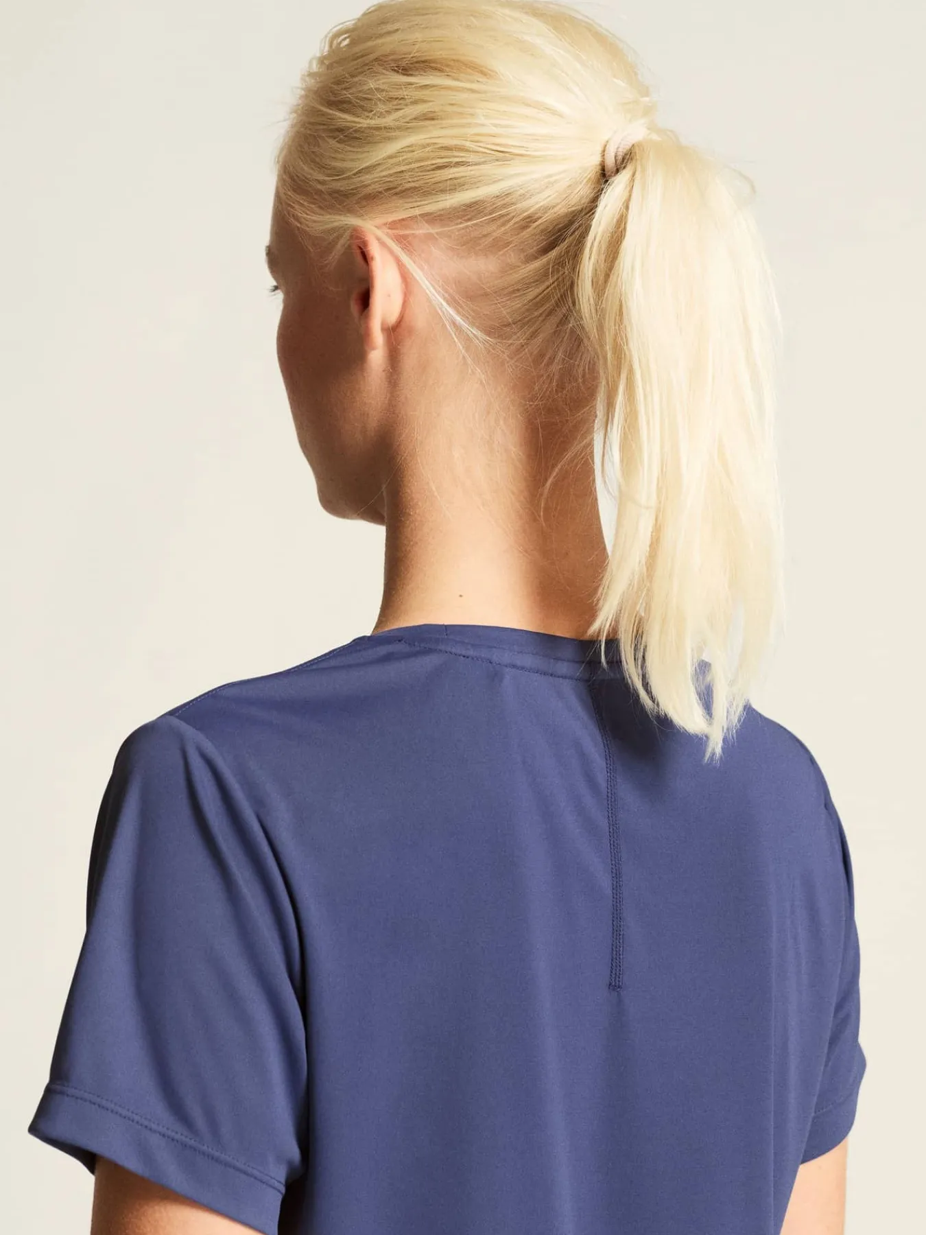 Craft Sportswear T-Shirts & Tröjor|Träning^CORE Essence Ss Tee 2 W Aerinite