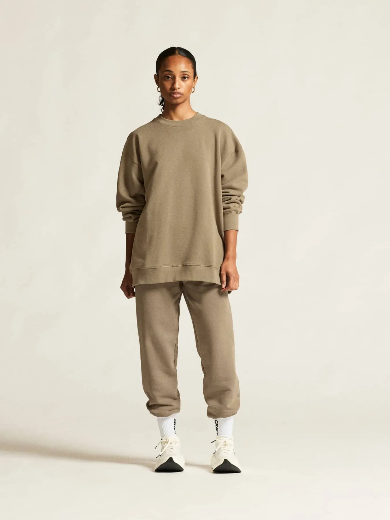 Craft Sportswear Hoodies & Sweatshirts^Frequent RN Sweatshirt W Taupe