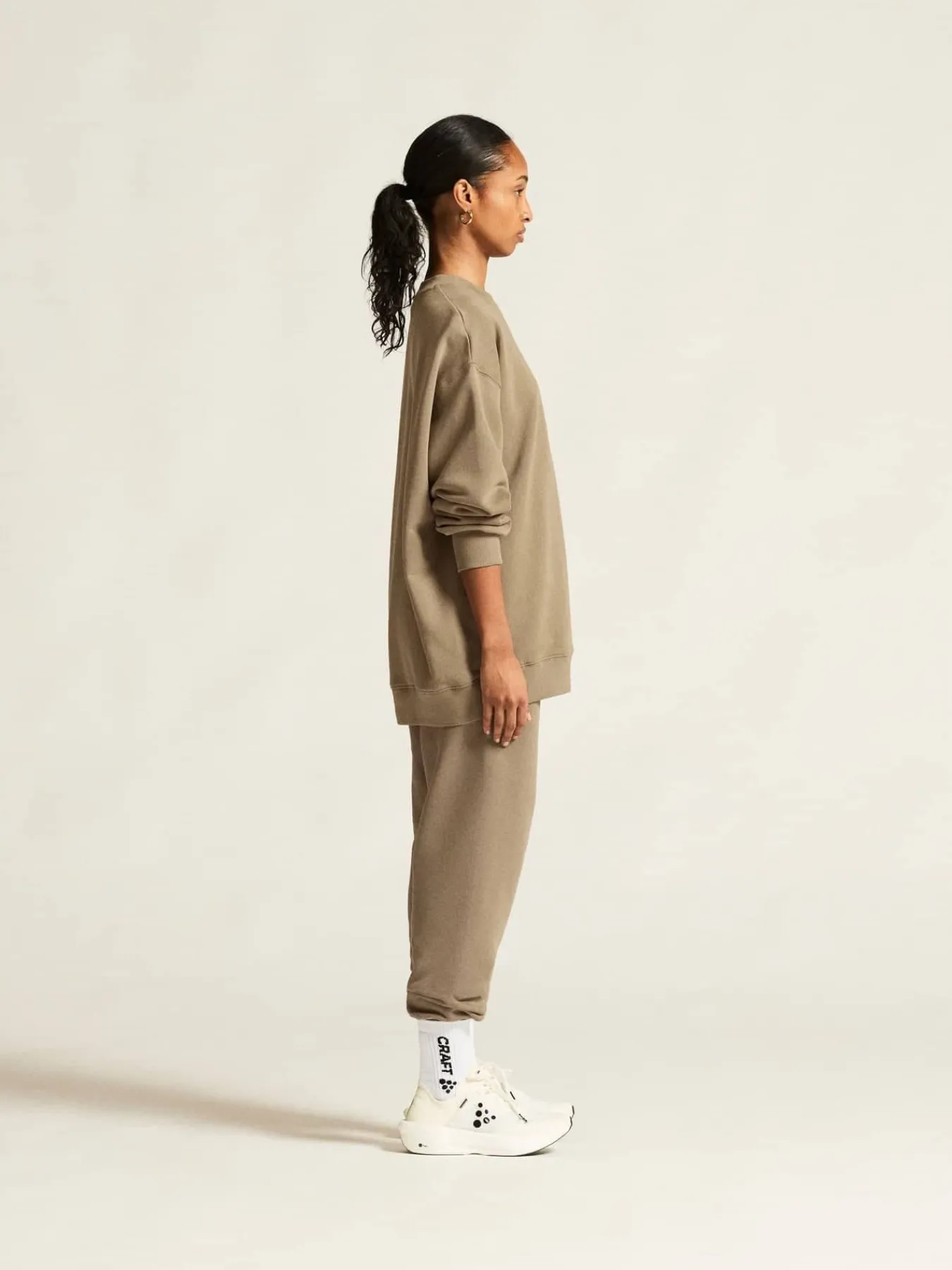 Craft Sportswear Hoodies & Sweatshirts^Frequent RN Sweatshirt W Taupe