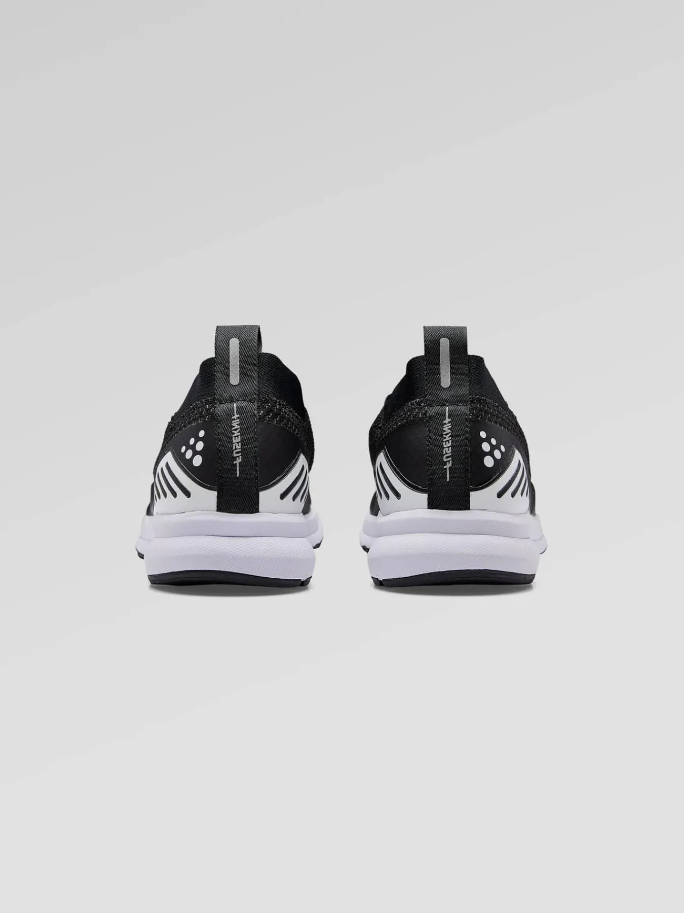 Craft Sportswear Vägskor|Promenadskor^Fuseknit X II W BLACK-WHITE