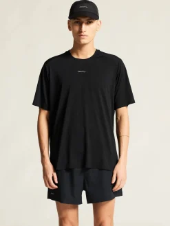 Craft Sportswear T-Shirts & Tröjor^Hypervent Tee M Black