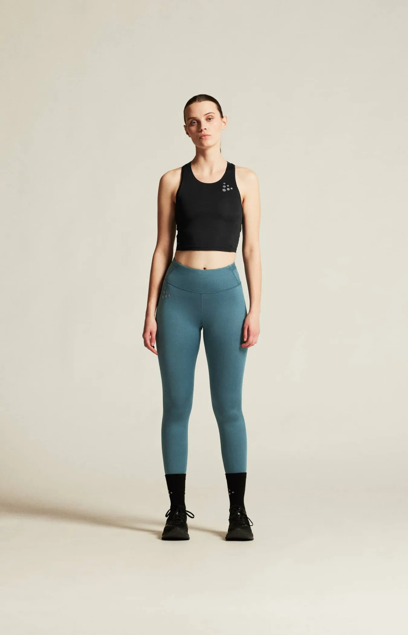 Craft Sportswear Linnen^PRO Hypervent Cropped Top 2 W Black