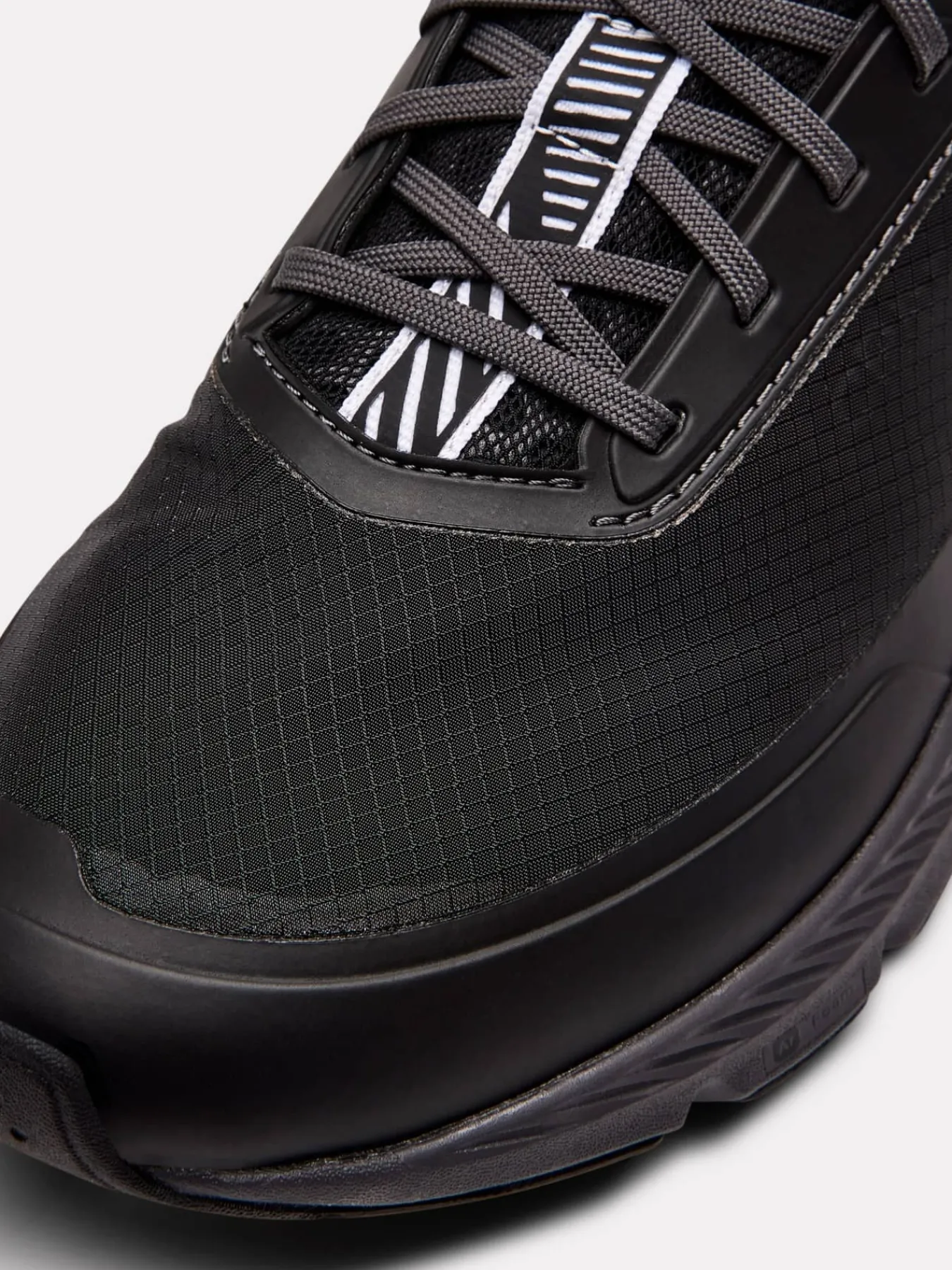 Craft Sportswear Promenadskor|Alla Löparskor^Speed Hike Mid M Black/White